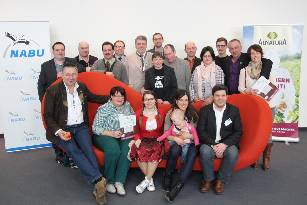 Für mehr Bio aus Deutschland: Zwölf Bioland-Betriebe erhalten Förderpreis von Alnatura und NABU